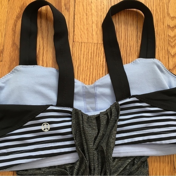 Lululemon back on track built in bra drawcord bottom hem tank top - Picture 9 of 16